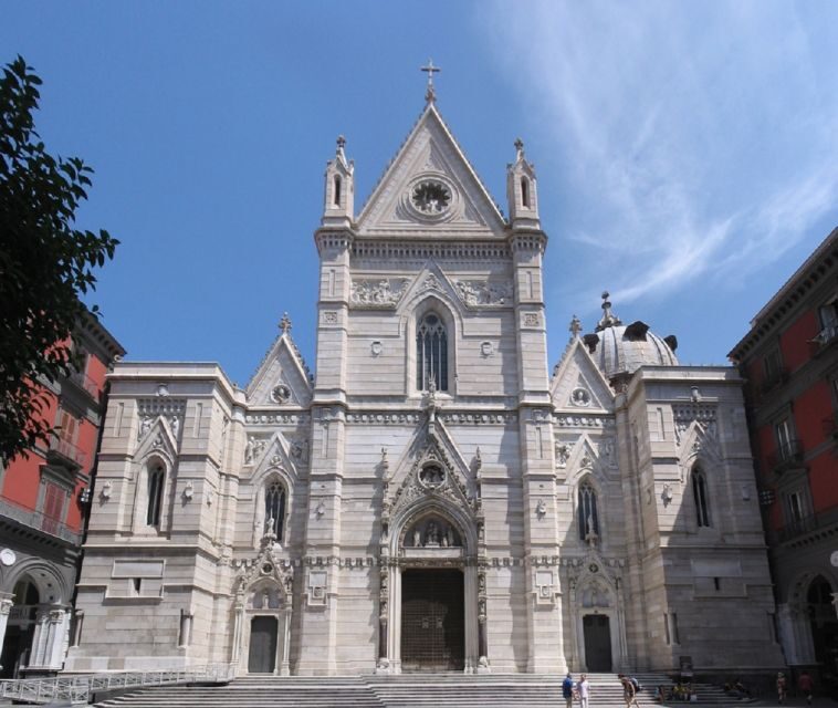 Naples Sightseeing Tour for Small Groups - Why this 2-hour Naples loop works when time is tight
