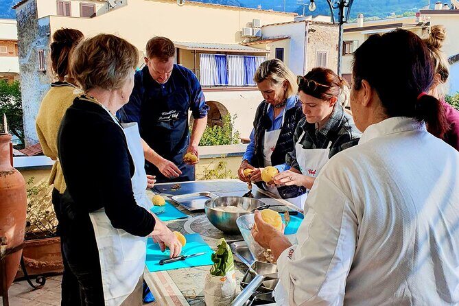 Naples Small-Group Homemade Neapolitan Gnocchi Cooking Class - Meeting Point and Getting There Without Wasting Your Time