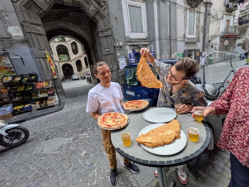 Naples: Street Art, Wine and Food Tasting Walking Tour - Porta San Gennaro to Sanità: why this route feels like Naples