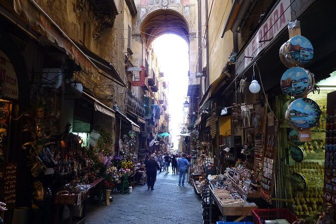 Naples Street Food Experience with local guide - Small Group Tour - Pignasecca Market: the old market spine of Naples