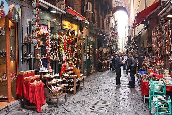 Naples Street Food Experience with local guide - Small Group Tour - Meeting in Piazza Carità, then straight to the big landmarks