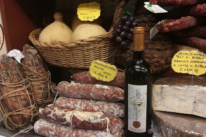 Naples Street Food Tour with Foodie Guide around Historical Center - What I’d Wear and Pack for Naples Streets