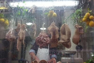 Naples street food walking tour - Mercato della Pignasecca: The Market Stop That Sets the Tone
