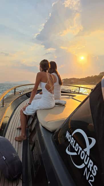 Naples: Sunset Cruise by boat with Aperol Spritz and Snacks - Posillipo’s Villa Hills and the Rosebery Villa Area