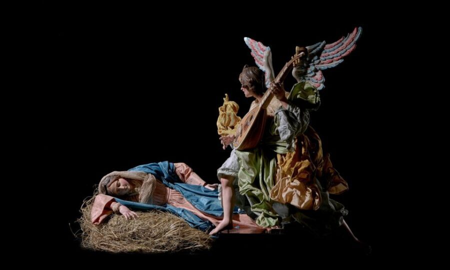 Naples: the magic of Christmas and Nativity scenes - Museodivino and the SAME collection: tiny sculptures with big impact