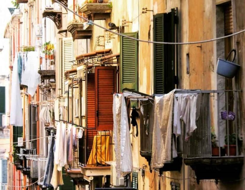 Naples: The Spanish Quarters, Street Art and Local Market - Key highlights