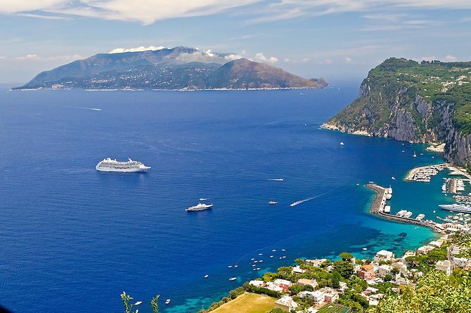Naples to Capri Private Boat Excursion - Crossing the Bay of Naples: Vesuvius and Ischia From the Water