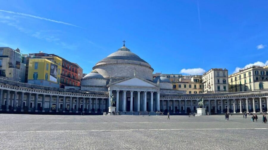 Naples: tour between Maschio Angioino and Plebiscito square - Guide Quality: Why This Tour Feels Smooth Instead of Rushed