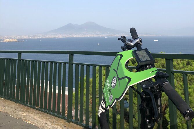 Naples tour by E-BIKE - Why this Naples e-bike ride feels like a local day