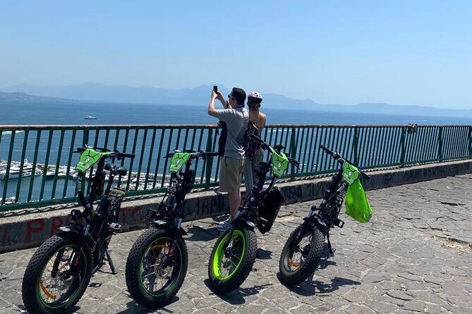 Naples tour by E-BIKE - Castel dell’Ovo: pedal into the ancient waterfront village
