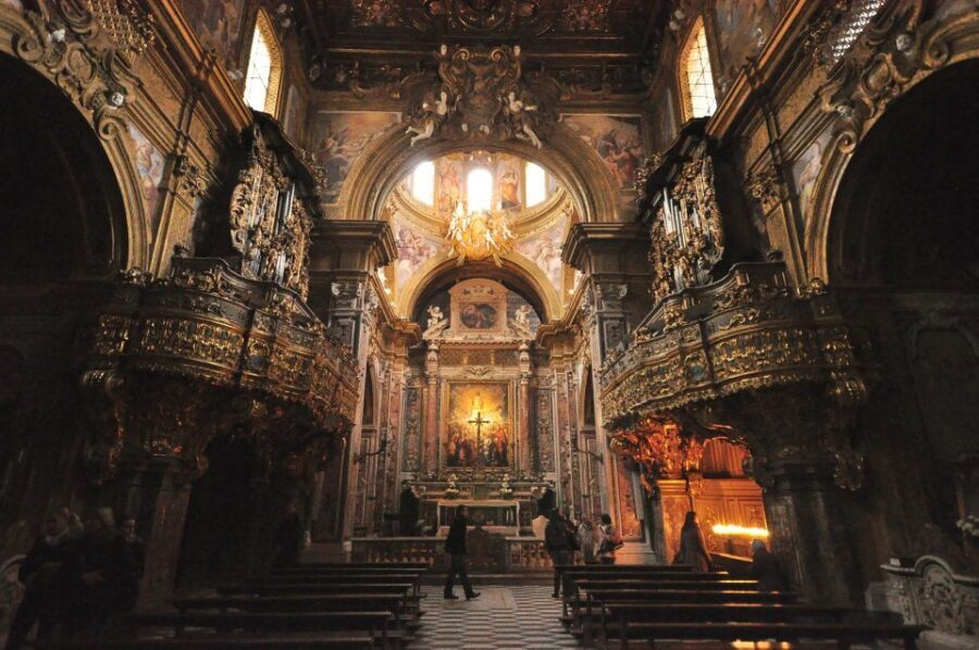Naples: Walking Tour of the Historical Center - Via dei Tribunali to Santa Maria delle Anime del Purgatorio ad Arco