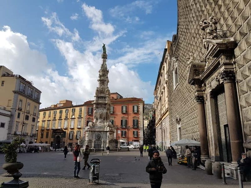 Naples walking tour with entrance to Veiled Christ - Starting at Piazza Dante: the quick orientation you’ll thank yourself for