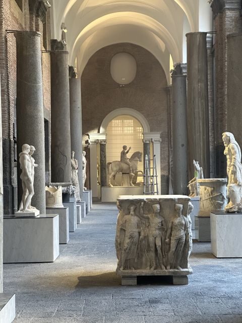 National Archaeological Museum of Naples Private Guided Tour - Meeting point and flow inside MANN