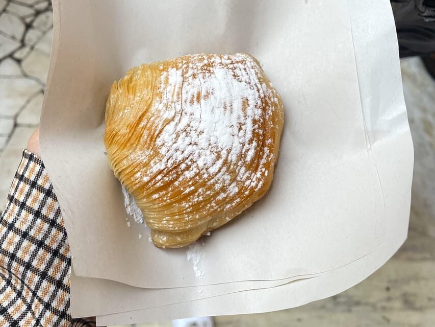 No Diet Club - Unique Food Tour in Napoli with many Tastings - What you’ll taste: mozzarella, cold meats, fried pizza, and tarallo