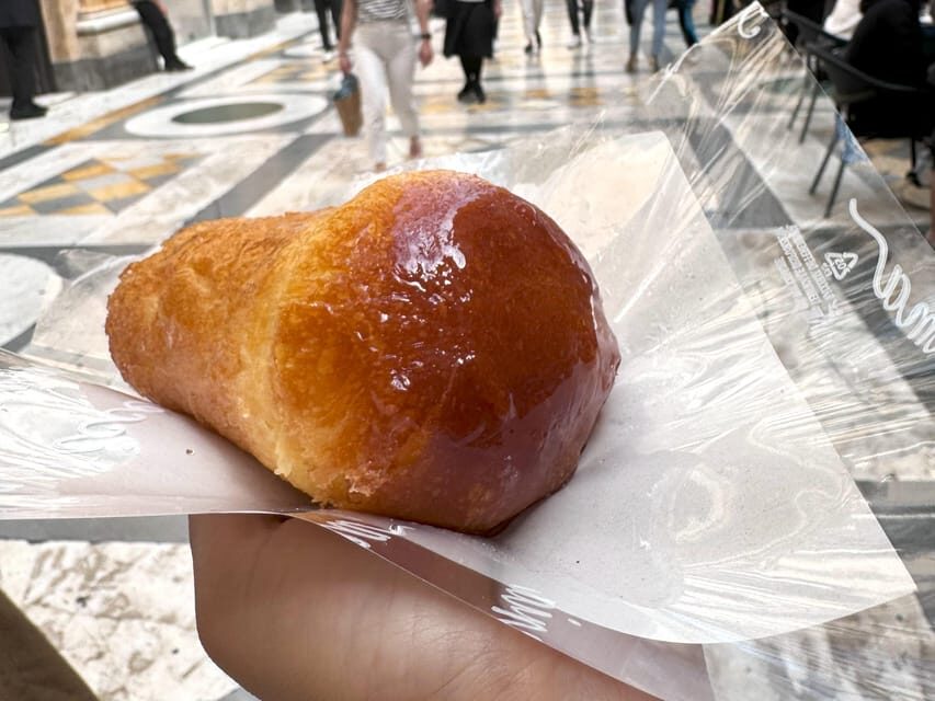 No Diet Club - Unique Food Tour in Napoli with many Tastings - Small group size (up to 8) makes the tastings feel personal