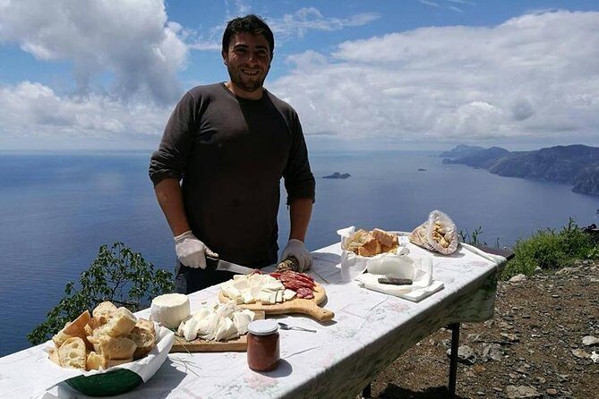 On the Path of the Gods: private trekking and shepherd snack - Why the Path of the Gods feels like a movie set in real life