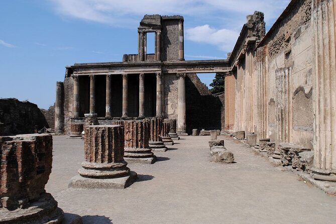 One day excursion to Pompeii and Vesuvius from Positano - Guide quality matters more than you think