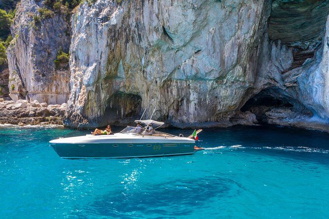 One Day Private Boat Tour of Capri - Practical tips to make your Capri day smoother