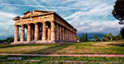 Paestum: Temples and Museum Tour with Archaeologist Guide - Where you’ll start at Via Magna Graecia