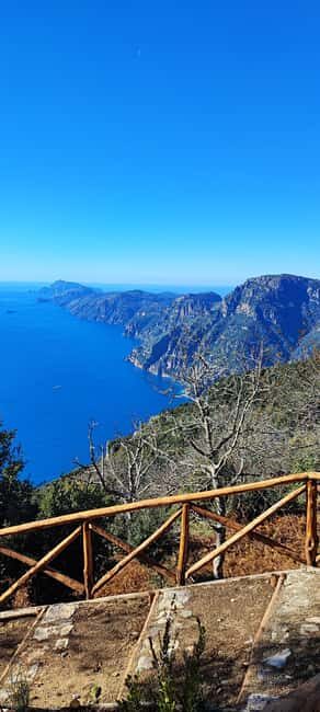 Path of the Gods from Sorrento with a local Guide - What to bring: shoes matter more than you think