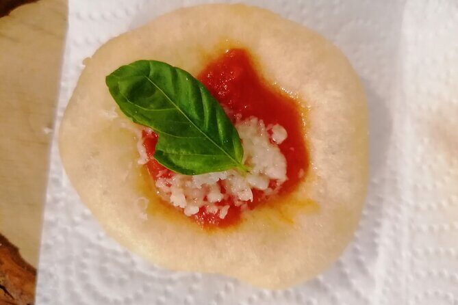 Pizza e Tiramisù class with local mum in Positano - What the Montepertuso Stories Add to the Meal