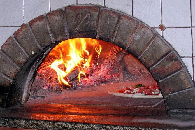 Pizza School, Learn the authentic art of making Pizza - Eating what you made: bruschetta, drinks, and dessert