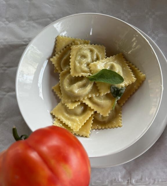 Pompei: Cooking class fresh pasta - Bruschetta first: a simple start that sets the tone