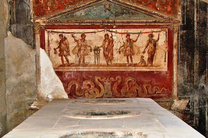 Pompei Skip The Line 2-Hours Guided Tour in English or Italian - English or Italian: picking the right language for your time