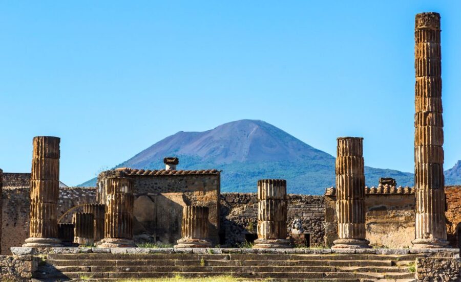 Pompei tickets and Audioguide in the office - Getting Your Pompeii Tickets and Audioguide From the Office