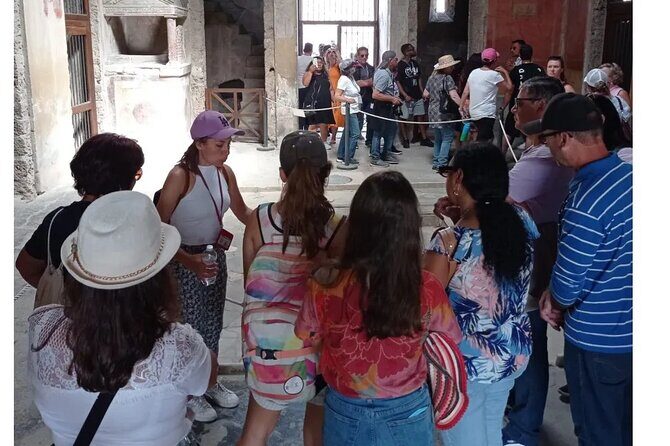 Pompeii 2 hours Private guided tour, A JOURNEY THROUGH THE TIME - Who should book this Pompeii tour (and who might want something else)