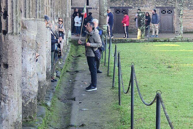 Pompeii 360° - 4-hour tour with an expert Guide in archaeology - Who this Pompeii 360° tour suits best