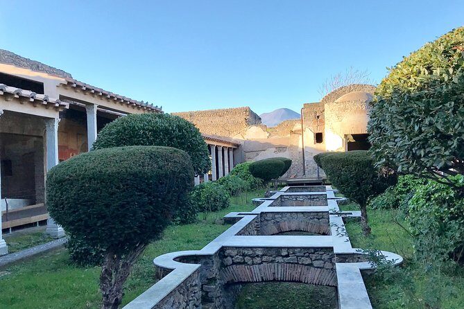 Pompeii 3h Private & Quality Tour with your Archaeologist - What private really means here: pacing, questions, and small-group comfort