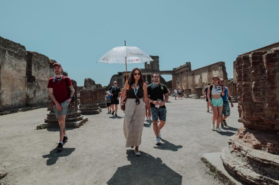 Pompeii 3hours Villa of Mysteries tour with an Archaeologist - Key highlights at a glance