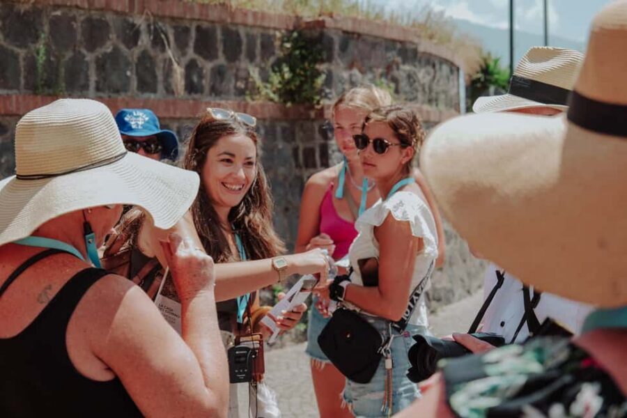 Pompeii 3hours Villa of Mysteries tour with an Archaeologist - Porta Marina Superiore: starting your Pompeii story