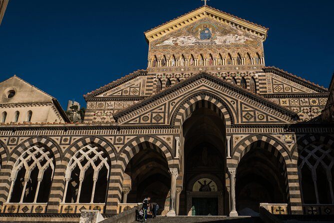 Pompeii & Amalfi Coast Private Tour: Archaeologist-led, Flexible - Teatro Grande and the Antiquarium: finish with art and impact
