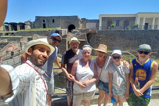 Pompeii Ancient City Walking Tour – Italian & English Guide - Meeting at Piazza Porta Marina and Getting Into the Site Fast