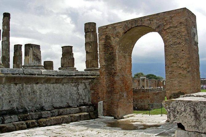Pompeii and Herculaneum Private Tour - Stop 2: Pompeii Archaeological Park in 2 Hours