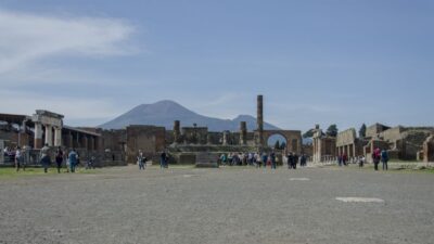 Pompeii and Herculaneum: Private Tour from Naples - Pompeii: Roman streets, shops, squares, and survival by lava