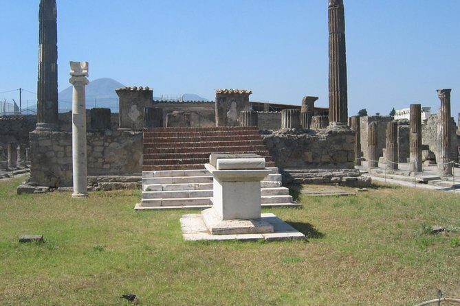 Pompeii and Mount Vesuvius SELECT tour - Lunch and Entrance Fees: Why This Tour Feels Like Value