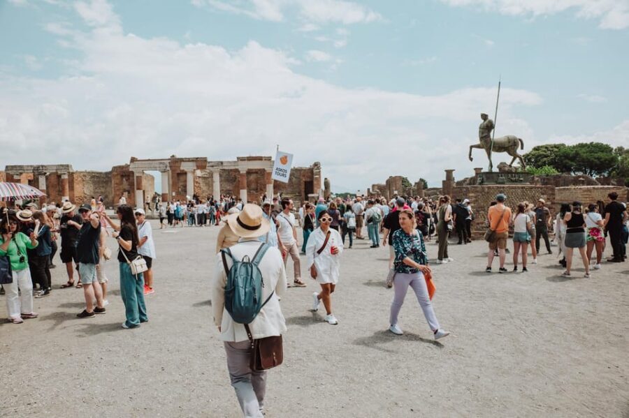 Pompeii and Oplontis: Small Group Tour with an Archaeologist - Who should book this Pompeii and Oplontis tour (and who should skip it)
