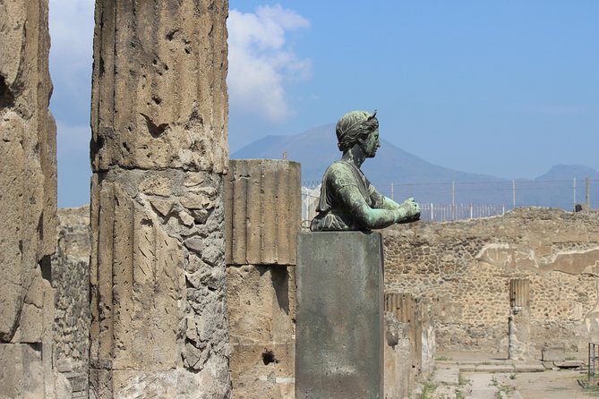 Pompeii and Vesuvius from Naples. Private activity - Tickets, bag rules, and walking reality at both sites