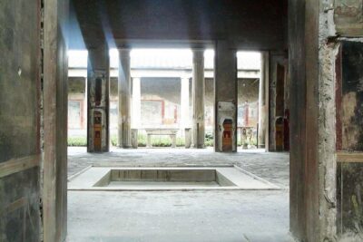Pompeii and Vesuvius Full-Day Tour from Amalfi Coast - Vesuvius crater walk: the 1-kilometer uphill and the payoff