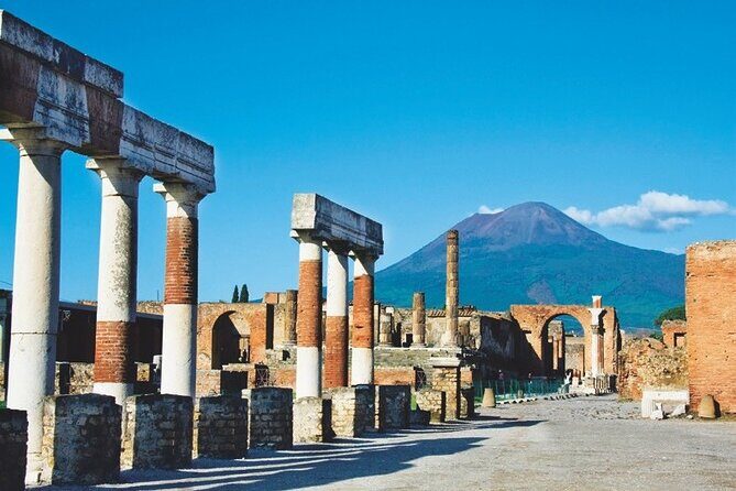 Pompeii and Vesuvius Tour with Pickup - The Snack Break: When Free Time Matters