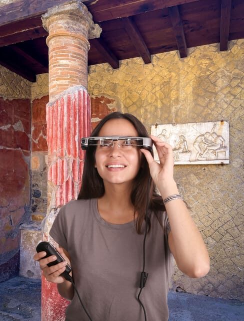 Pompeii: AR Glasses Augmented Reality Tour - Starting in Piazza Esedra: Coffee Shop Vittoria as your anchor
