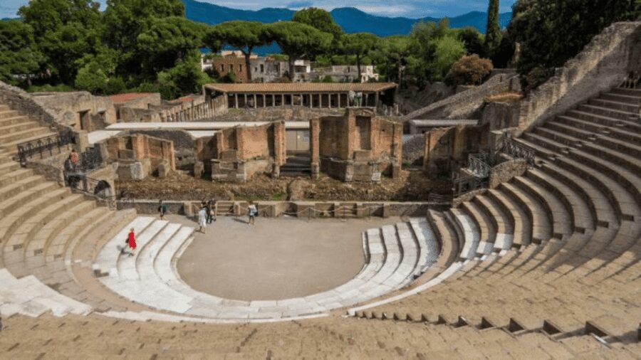 Pompeii Audioguide - TravelMate app for your smartphone - Languages, Text, Earphones, and Accessibility