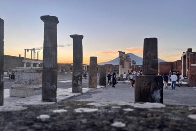 Pompeii from Afternoon to Sunset - Pompeii’s Main Sights: Forum, Basilica, and the Street-Level Story
