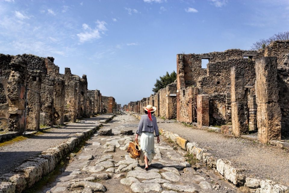 Pompeii Guided Tour with Archaeologist - What’s included with the $64 price—and why that’s the real value