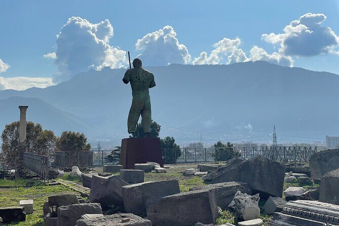 Pompeii Guided Tour with Skip the Line Entry - Guide Style: High Energy Storytelling Beats Wandering