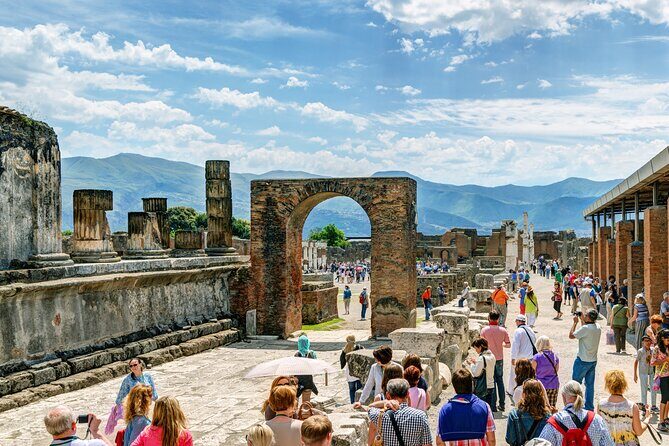 Pompeii Guided Tour with Ticket & Lunch from Sorrento - Getting There: Minivan Pickup and Priority Entry