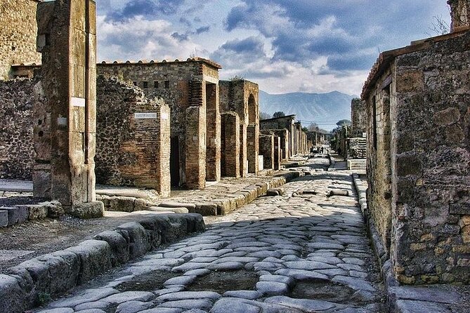 Pompeii half day tour from Naples - Naples-to-Pompeii day basics: what to plan around